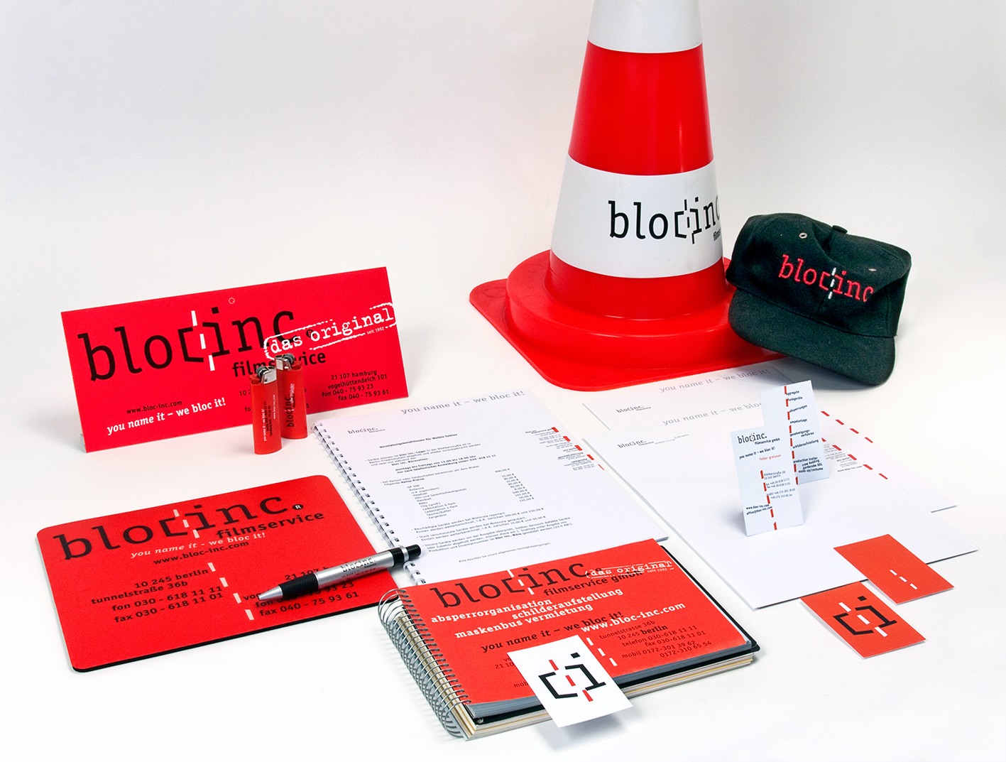 corporatedesign-blocinc-ausstattung-copyright-typoly Geschäftsausstattung und Merchandizing-Produkte im Corporate Design - Typoly