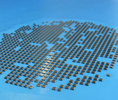 corporatedesign-epigap-wafer-copyright-typoly Das wichtigste Element in der Produktion: der Wafer